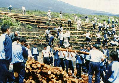1999年6月2日（水）富士山五合目にて